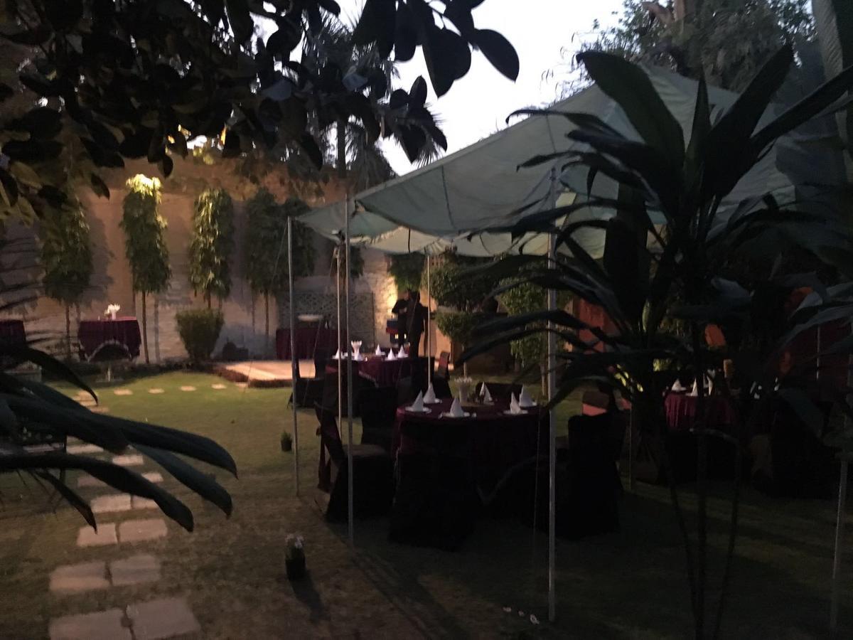 Awtar Mansion Bed and Breakfast Agra  Esterno foto
