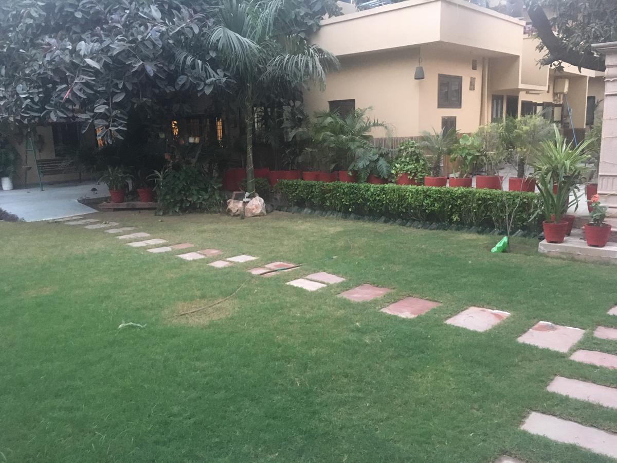 Awtar Mansion Bed and Breakfast Agra  Esterno foto