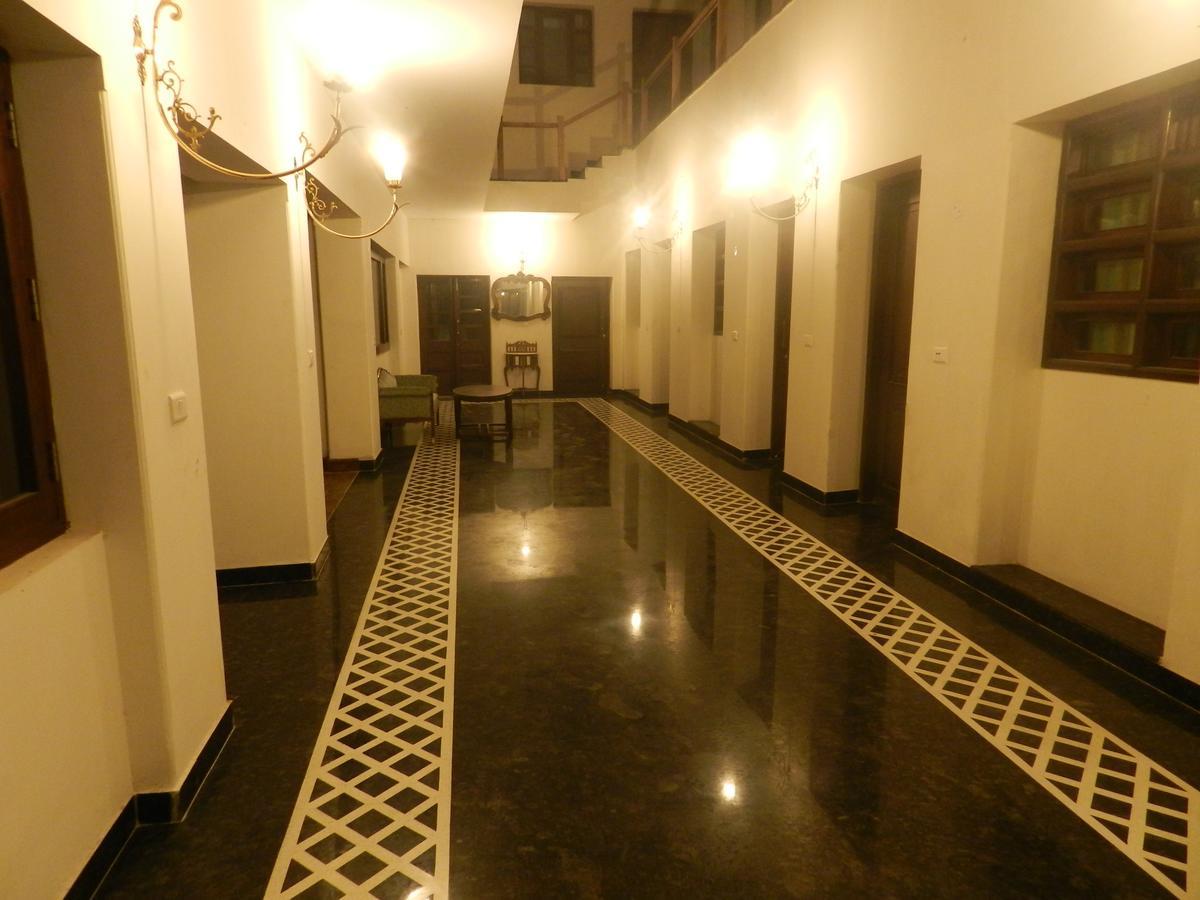 Awtar Mansion Bed and Breakfast Agra  Esterno foto